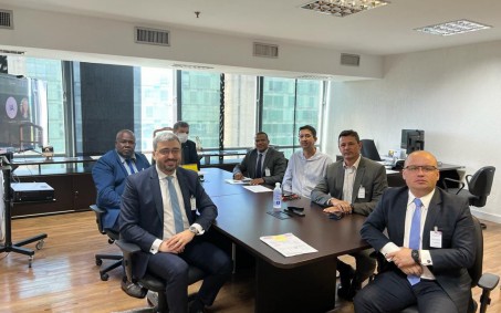 Comissão da Câmara de Nova Iguaçu discute tarifa social de energia em Brasília