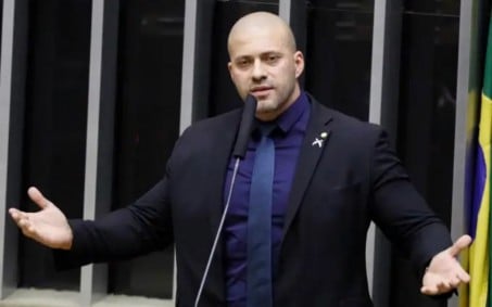 Moraes nega recurso a Daniel Silveira e determina multa de R$ 10 mil a advogado do parlamentar