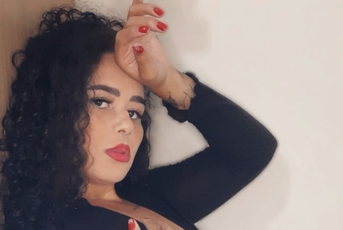 Jane Bernardino, a  Kika (Instagram: @calmakika )