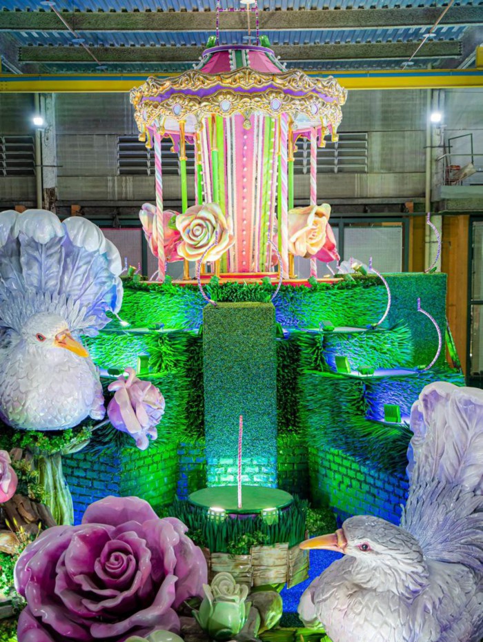 Carnaval da Mangueira ser&aacute; carregado no verde e rosa