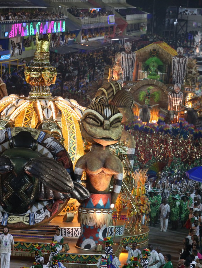 Escolas da S&eacute;rie Ouro iniciam as grava&ccedil;&otilde;es dos sambas-enredo nesta segunda-feira