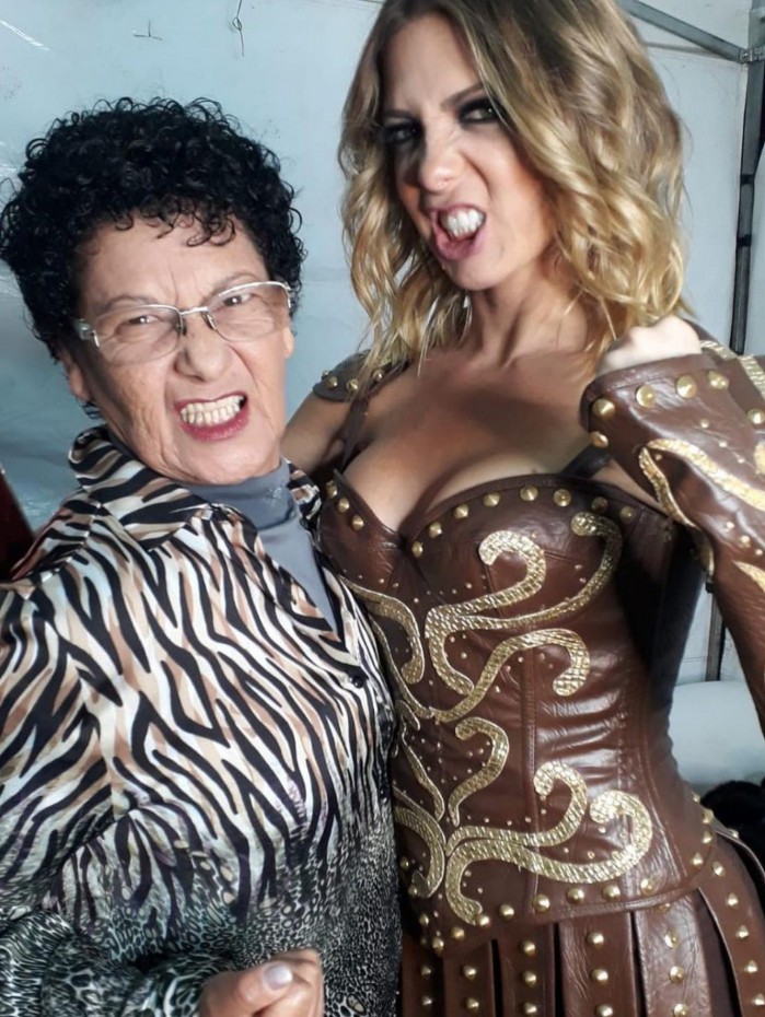 Sheila Mello lamenta a morte da mãe, Shirley, em postagem nas redes sociais