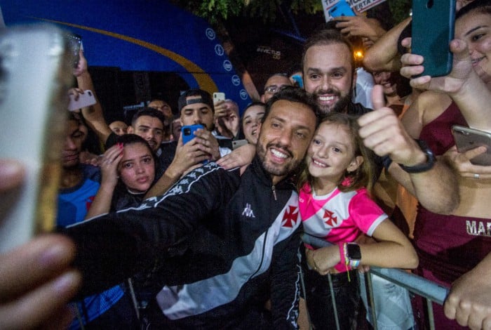 Vasco é recebido com festa em Muriaé