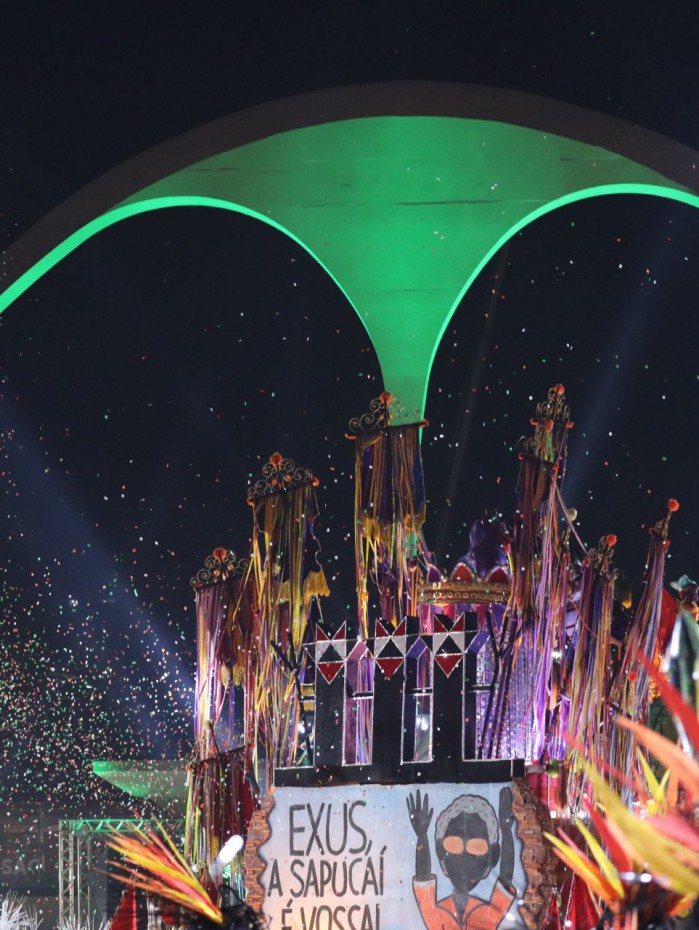 A Grande Rio sagrou-se campe&atilde; no Carnaval que desfilou em abril