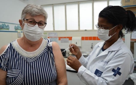 Resende realiza vacinação contra a Covid-19 nesta quinta-feira