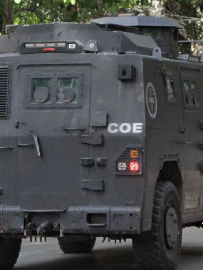 PM realiza operação em comunidades da Ilha do Governador