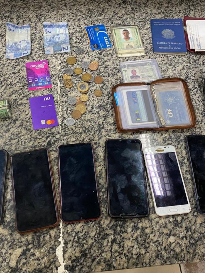 Pertences das vítimas foram recuperados e devolvidos após a prisão dos criminosos