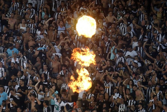 Botafogo 3 x 1 Fortaleza - 6ª rodada do Campeonato Brasileiro / Estádio Nilton Santos
