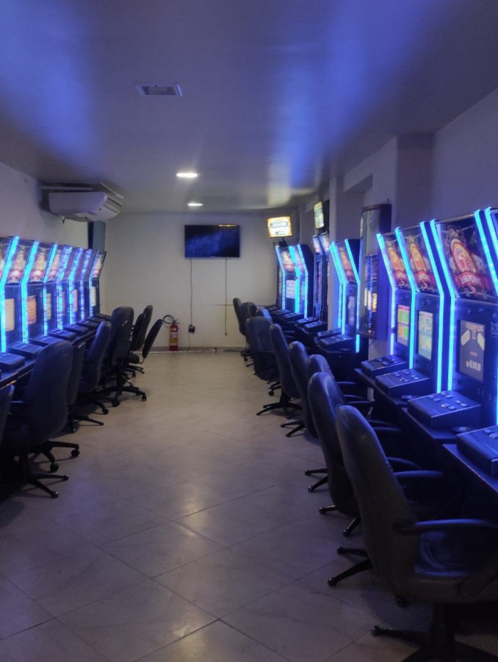 Máquinas estavam em estabelecimento na Ilha do Governador