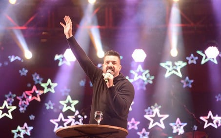 Pastor que participou do aniversário de Itaboraí é denunciado ao MP