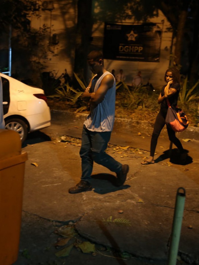 Amigo de jogador amador morto no Borel, identificado apenas por Jhonatan, presta depoimento &agrave; Pol&iacute;cia Civil