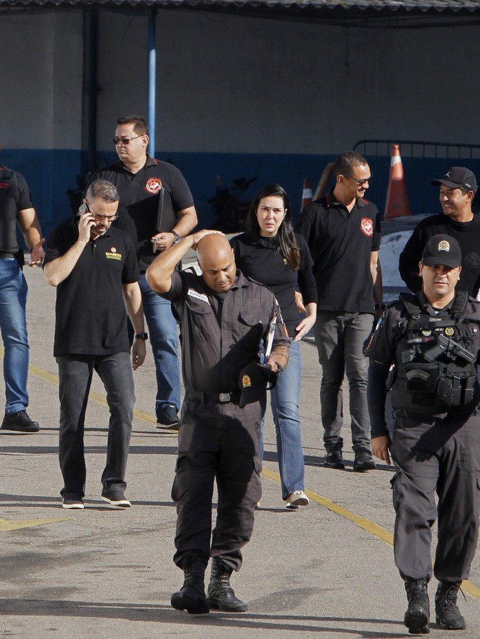 A&ccedil;&atilde;o tinha como alvos 11 PMs que sequestravam e extorquiam criminosos