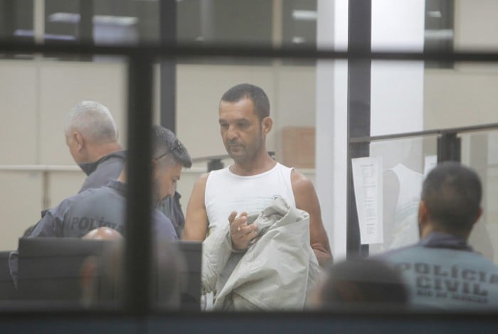 Achilles Coelho Alamo foi preso em flagrante por porte ilegal de arma