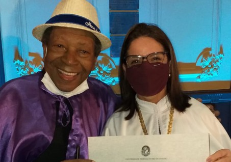 Noca da Portela recebe título de doutor Honoris Causa da UFRJ
