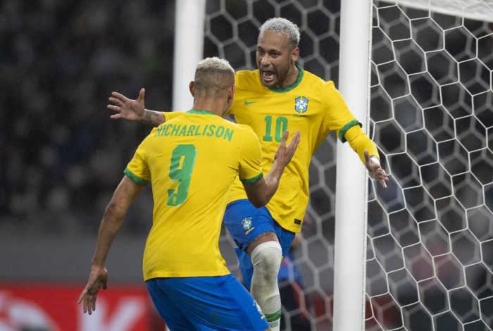 Neymar fez o gol da vitória do Brasil