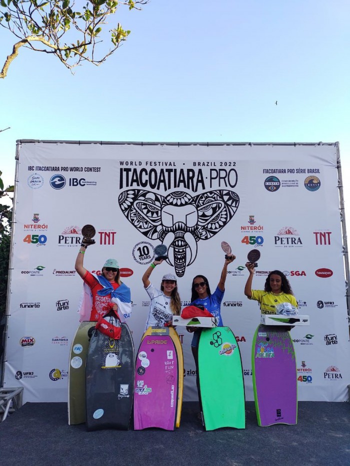 O resultado do Brasileiro de Bodyboarding ficou assim, na categoria Pro Feminino: 1⁰ Neymara Carvalho (ES), 2⁰ Maylla Venturin (ES), 3⁰ Maira Viana (ES) e 4⁰ Francis Aoto (PR).