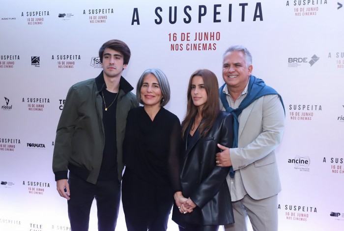 Bento Morais, Glória Pires, Ana Morais e Orlando Morais