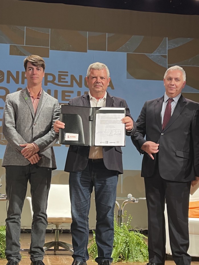 Niterói e outros municípios, como Rio de Janeiro e São Paulo, assinaram a carta de adesão à Rede Cidades pelo Clima.