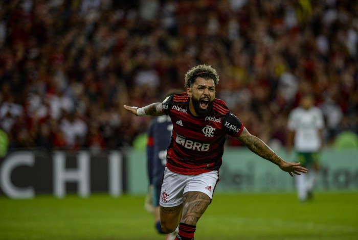 Gabigol fez o segundo gol da vitória do Flamengo contra o Cuiabá