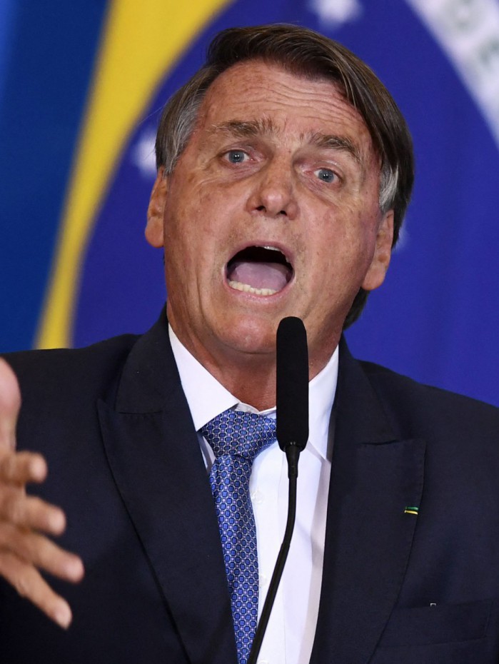  Essa &eacute; a primeira vez que um dos primeiros quatro meses do ano apresenta desmatamento que ultrapassa a casa de mil quil&ocirc;metros quadrados