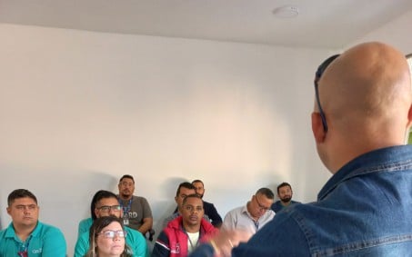 Concessionária faz treinamento para servidores em Nova Iguaçu