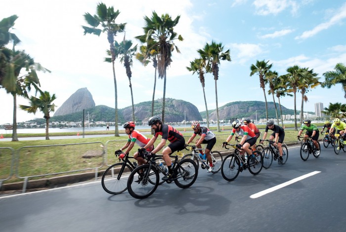 Ciclistas profissionais e amadores irão pedalar no L'Étape Rio neste final de semana