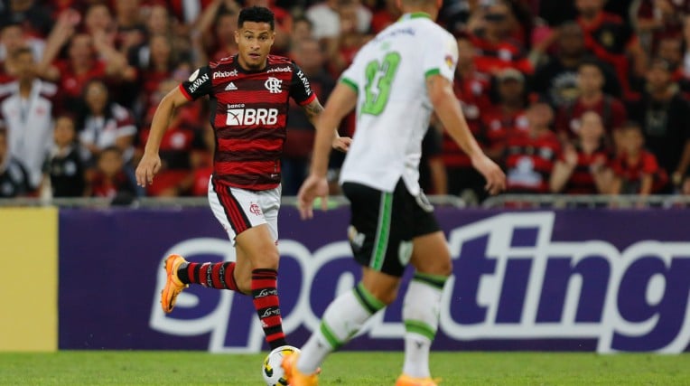 Flamengo x Fluminense: veja onde assistir à partida do Brasileirão