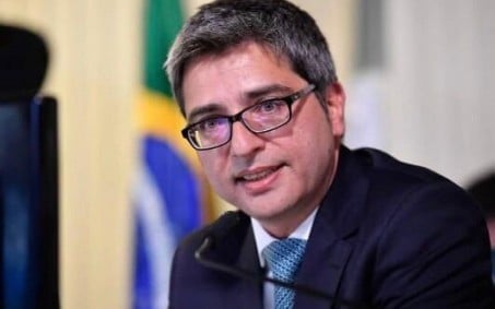 Base governista no senado se articula para travar a CPI do MEC