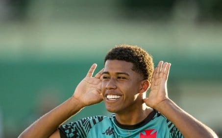 Vasco pode ter dois importantes desfalques para o duelo com o Sport