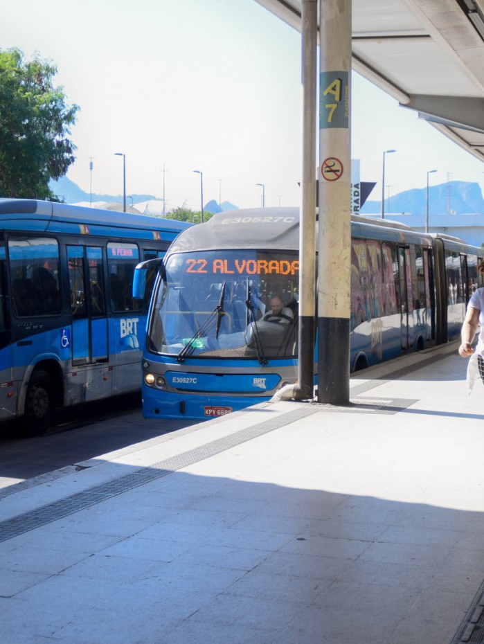 Transportes p&uacute;blicos do Rio ter&atilde;o esquema especial para o jogo do Brasil nesta segunda-feira (5)