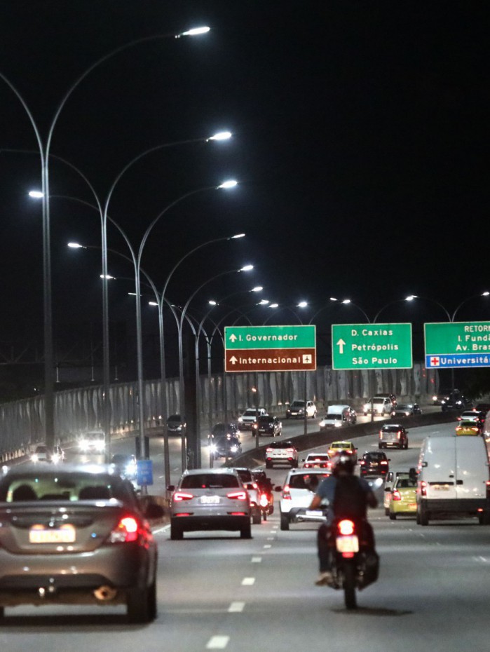 Cerca de oito mil quilômetros de fios serão substituídos na Linha Vermelha