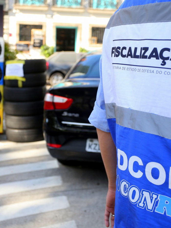 Opera&ccedil;&atilde;o Lupa fiscalizou mais de 400 postos no Rio de Janeiro nesta sexta-feira