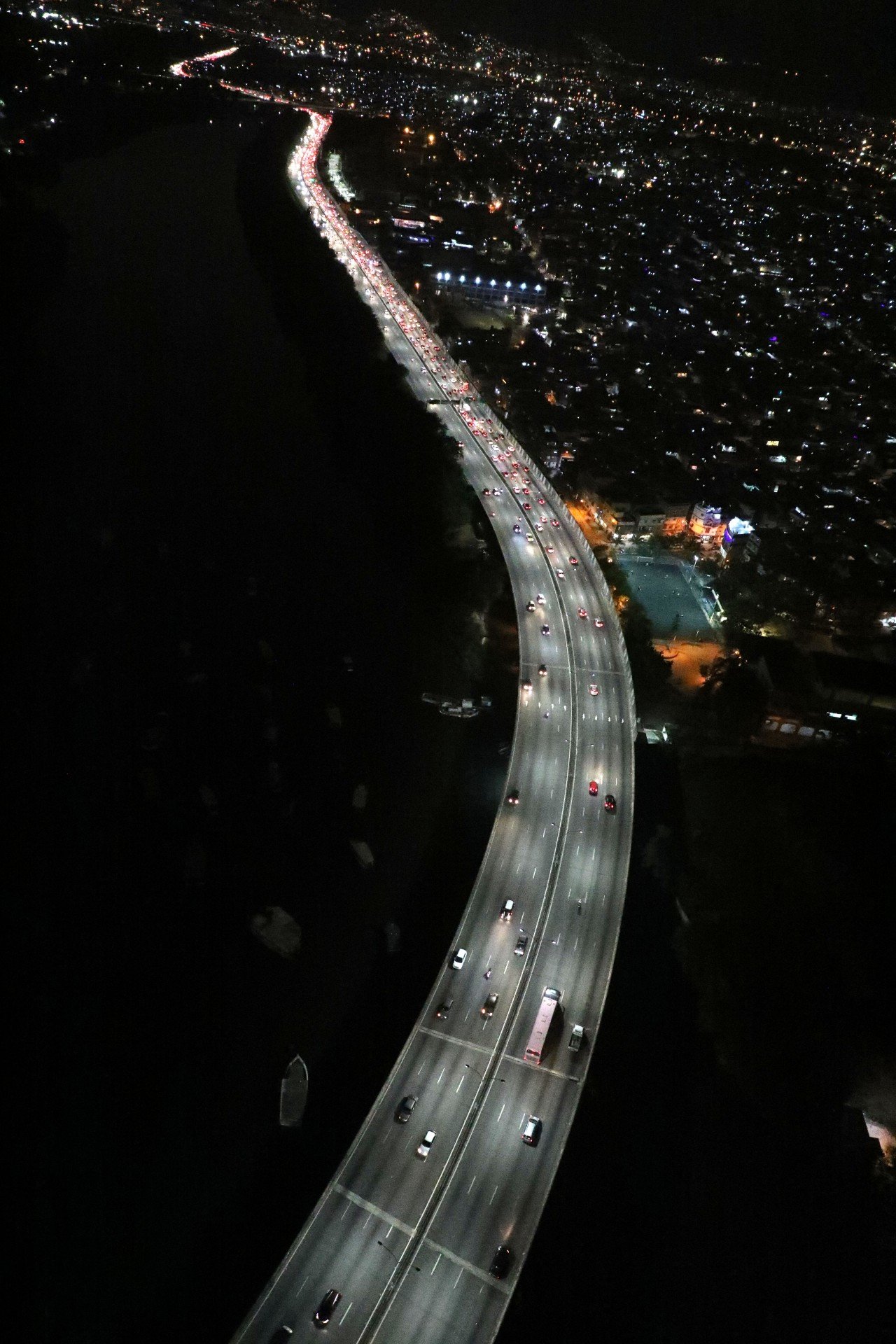 Cerca de oito mil quilômetros de fios serão substituídos na Linha Vermelha