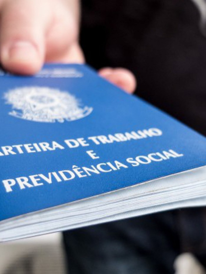 A capital fluminense puxou a fila de munic&iacute;pios que se destacaram na recupera&ccedil;&atilde;o da empregabilidade, com 13.180 postos de trabalho