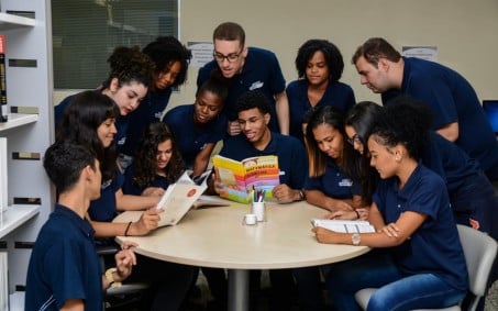 Senac Nova Iguaçu oferece vagas gratuitas em curso para jovens