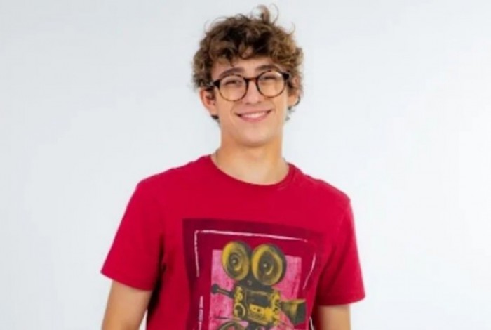 Luigi, Poliana Moça