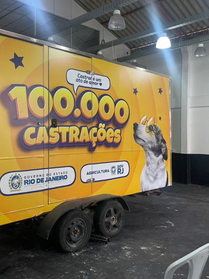 Ônibus de castração itinerante chega ao bairro Engenho de Dentro, na Zona Norte do Rio