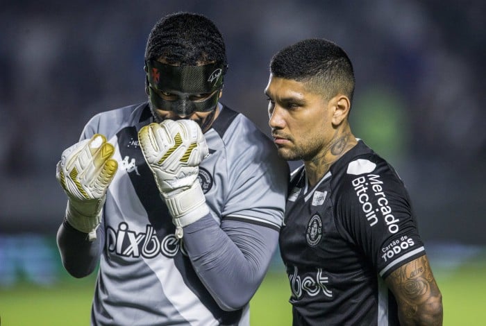 Thiago Rodrigues sai em defesa de Maurício Souza após tropeço do Vasco