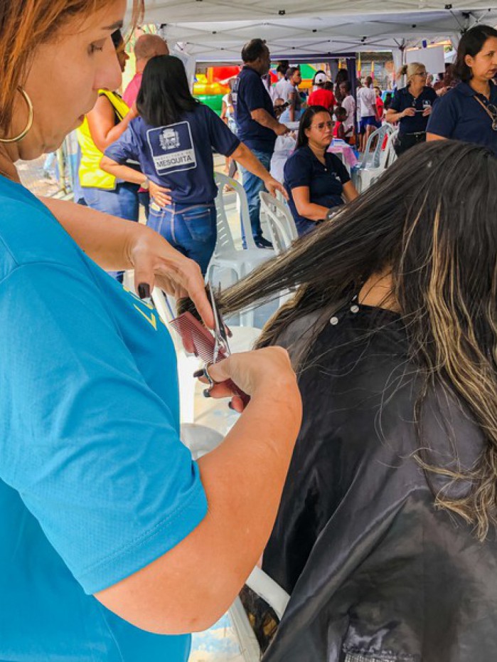 Mesquita abre semana com mais ações sociais 