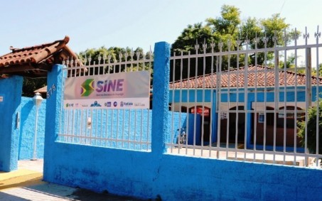 Sine abre vagas para estagiário administrativo e borracheiro