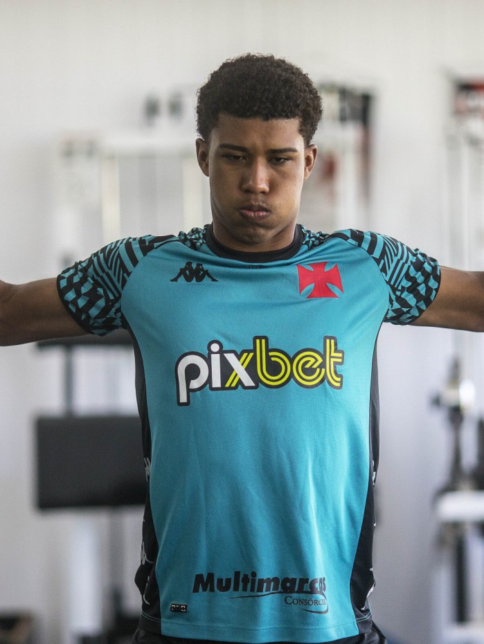 Andrey Santos treina na Academia do CT Moacyr Barbosa na Cidade de Deus em 25 de julho de 2022 - Daniel RAMALHO/CRVG
