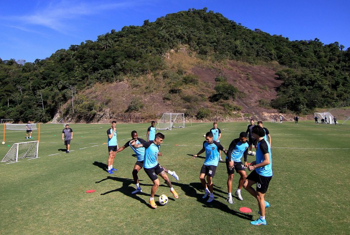  Treino do Botafogo no Espaco Lonier. 06 de Julho de 2022, Rio de Janeiro, RJ, Brasil. Foto: Vitor Silva/Botafogo. 
Imagem protegida pela Lei do Direito Autoral Nº 9.610, DE 19 DE FEVEREIRO DE 1998. Sendo proibido qualquer uso comercial, remunerado e manipulacao/alteracao da obra.
