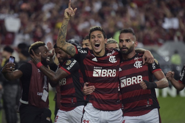 Flamengo derrotou o Corinthians por 1 a 0