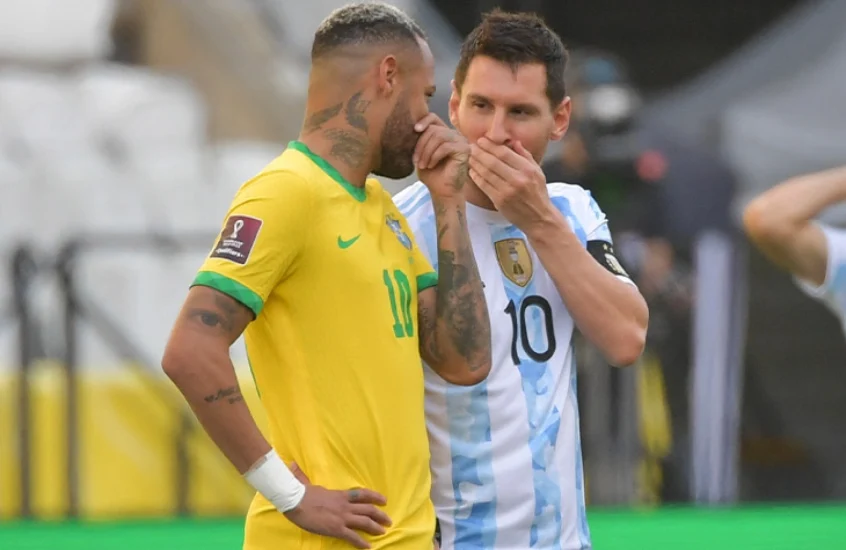 Resenha entre Neymar e Messi