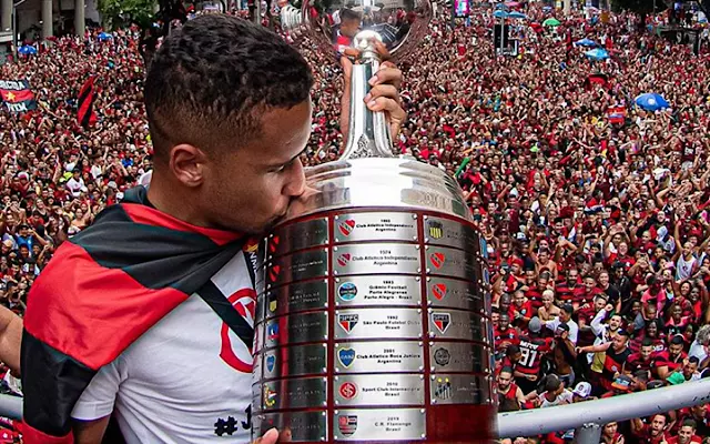 Com contrato encerrado, campeão da Libertadores se despede do Flamengo