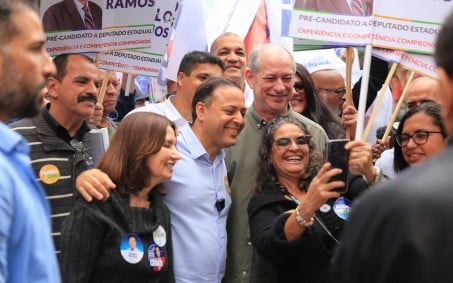 Ciro, Rodrigo e Daciolo cumprem juntos agenda de campanha