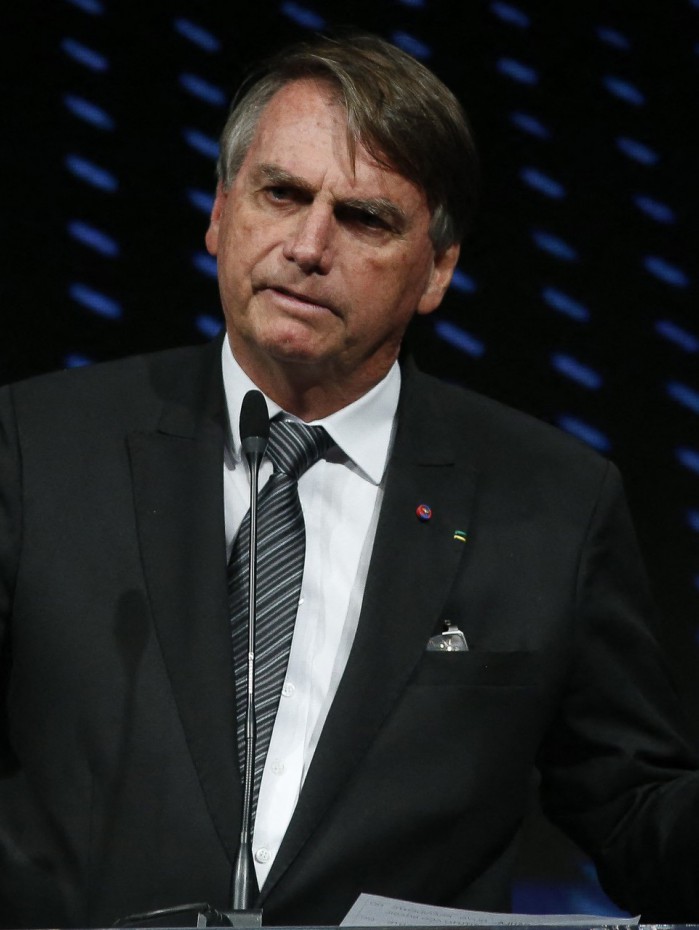 Perguntado sobre as queimadas na Amaz&ocirc;nia, chefe do Executivo admitiu que os inc&ecirc;ndios existem, mas negou os n&uacute;meros