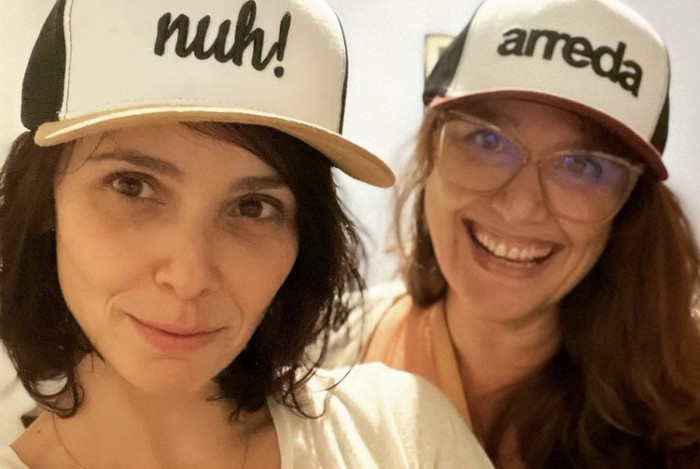 Débora Falabella homenageia irmã por seu aniversário, nas redes sociais