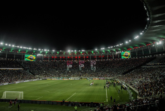 Torcida do Fluminense tem feito bela festa no Maracanã, como no duelo com o Palmeiras