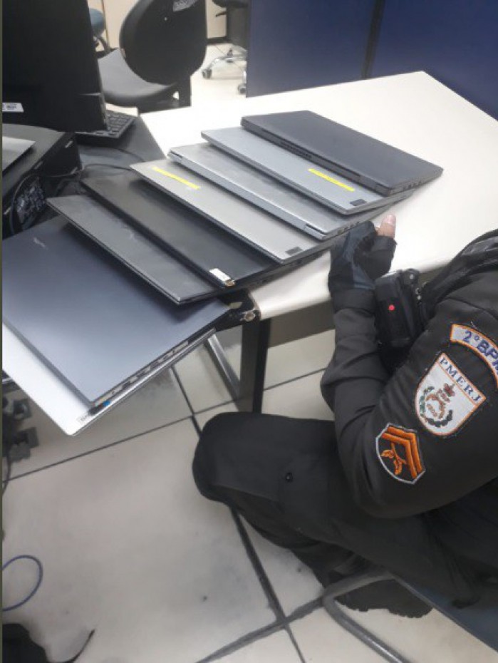 Notebooks furtados foram apreendidos com suspeito